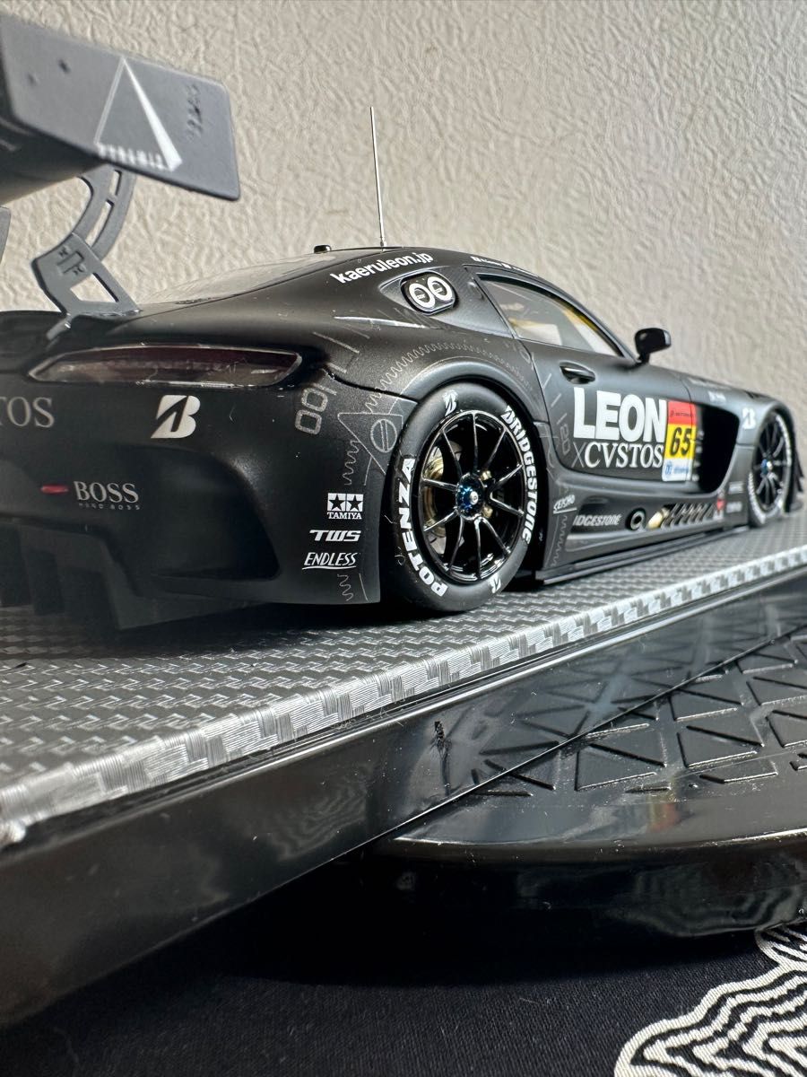 1/24タミヤ　LEON CVSTOS AMG