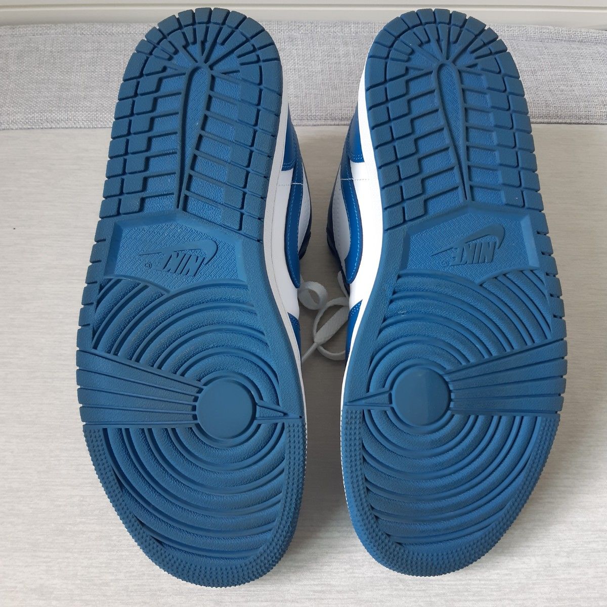 ナイキ WMNS AIR JORDAN 1 LOW Marina Blue 27cm 使用1回 美品 メンズ