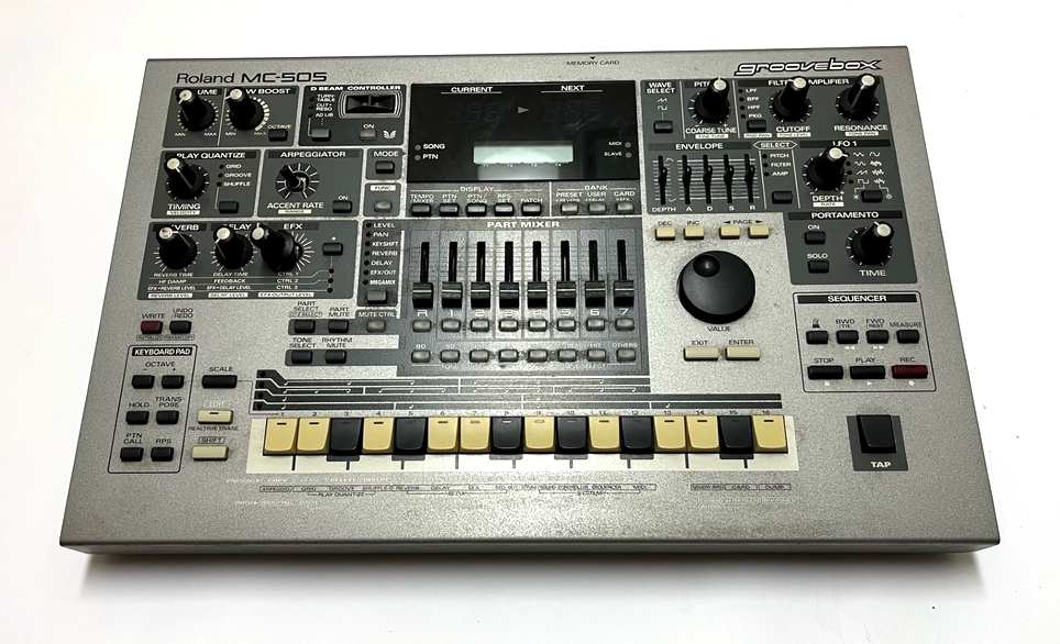 Roland ローランド MC-505 ジャンク リズムマシン | JChere雅虎拍卖代购