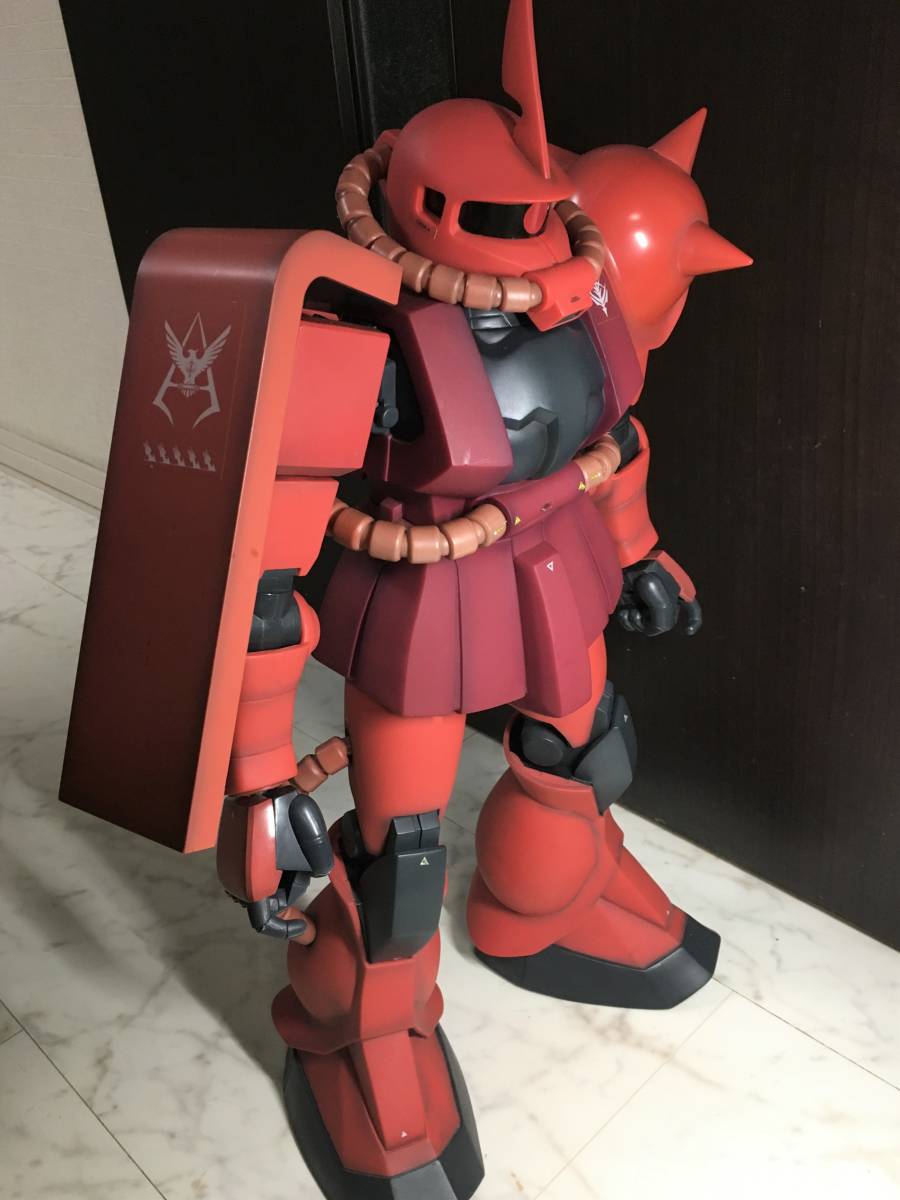 欠品あり 全高約50cm シャア 専用 ザク ZAKU MS-06S ジャンボグレード 塗装済み 完成品 フィギュア ガンダム バンダイ_画像2