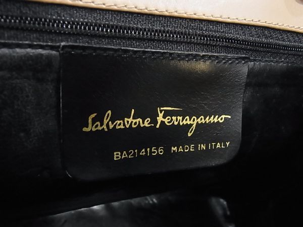 1円 □美品□ Salvatore Ferragamo フェラガモ BA214156 レザー