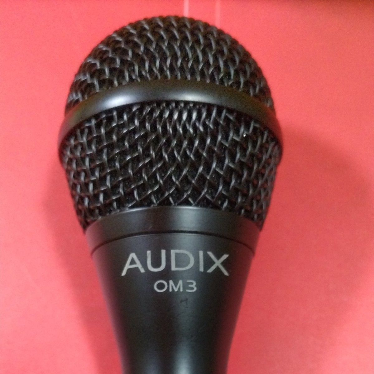 ★ AUDIX ボーカル用 ダイナミックマイク OM3 (国内正規品)