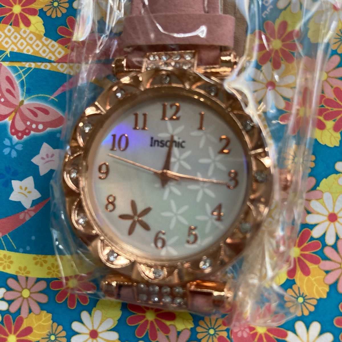 ☆人気　レディース　クォーツ腕時計　ピンク　1個　ブレスレット　4個