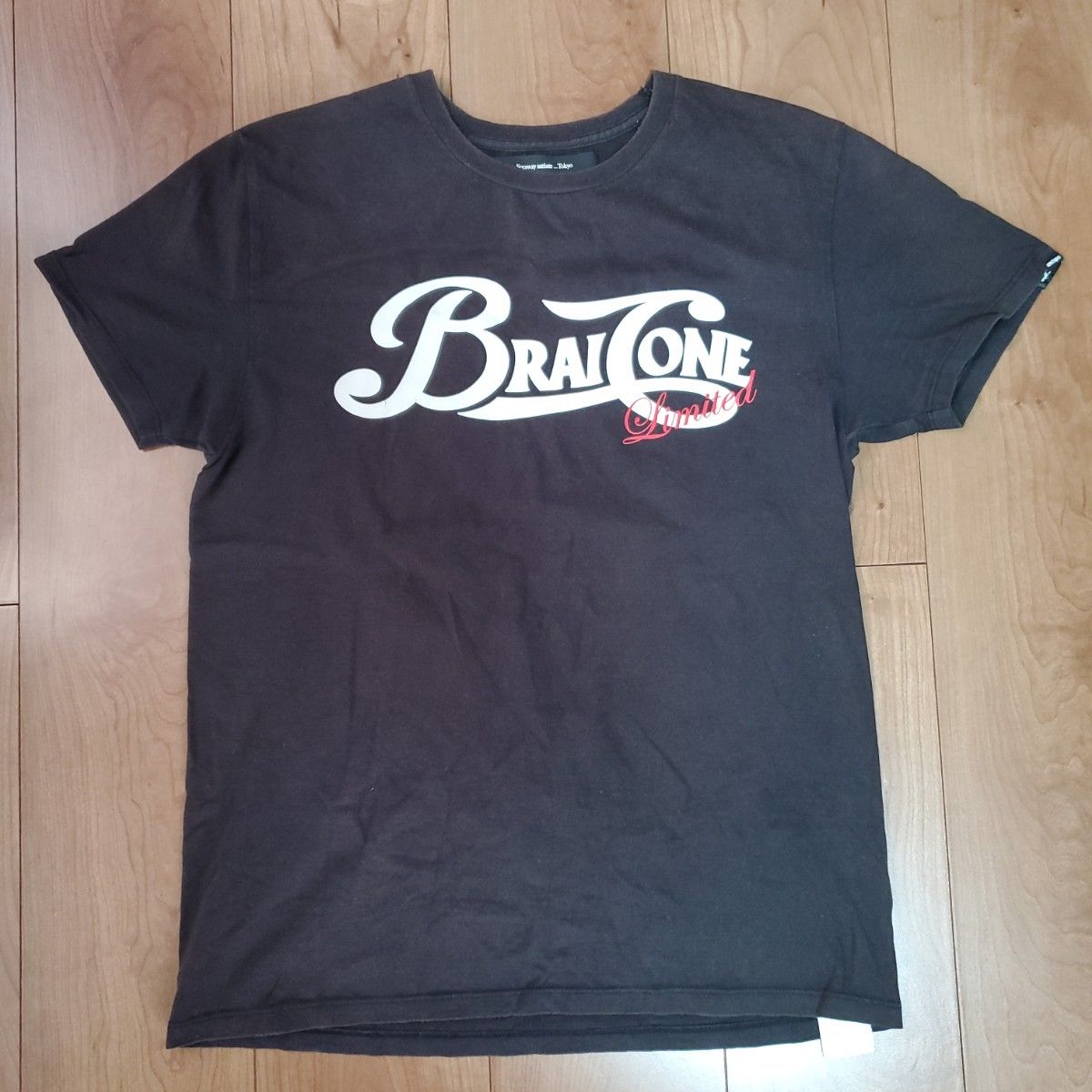 BRAITONE seesway satiate Tシャツ