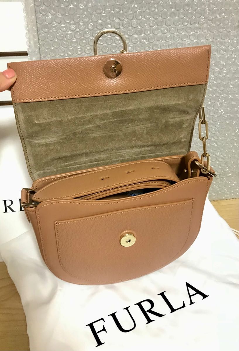 フルラ FURLA ショルダーバッグ ブラウン系|Yahoo!フリマ(旧 フルラ FURLA ショルダーバッグ ブラウン系|Yahoo!フリマ(旧