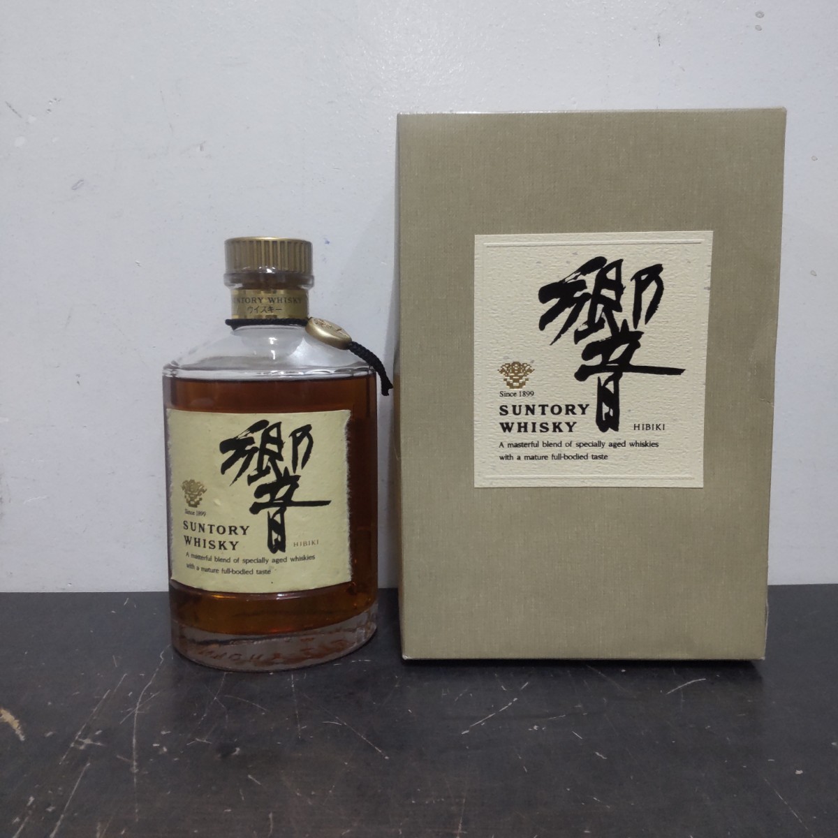 NN233 SUNTORY WHISKY HIBIKI サントリー響 古酒 750ml ウイスキー