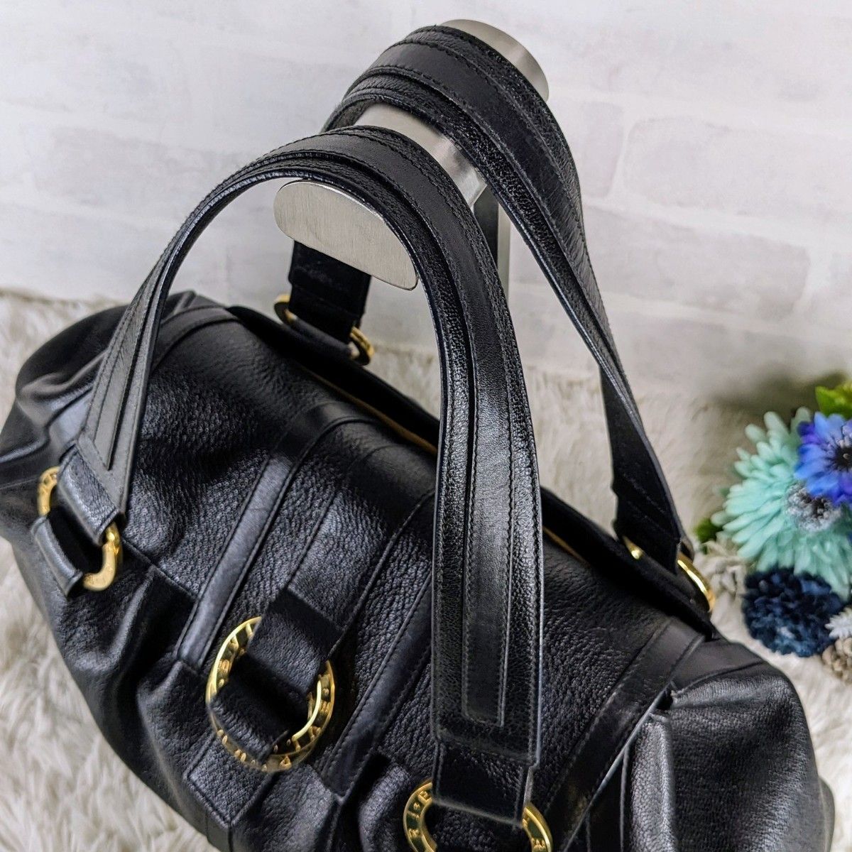 美品 ブルガリ チャンドラ ハンドバッグ ダブルリング ゴールド 美品 ブルガリ チャンドラ ハンドバッグ ダブルリング ゴールド