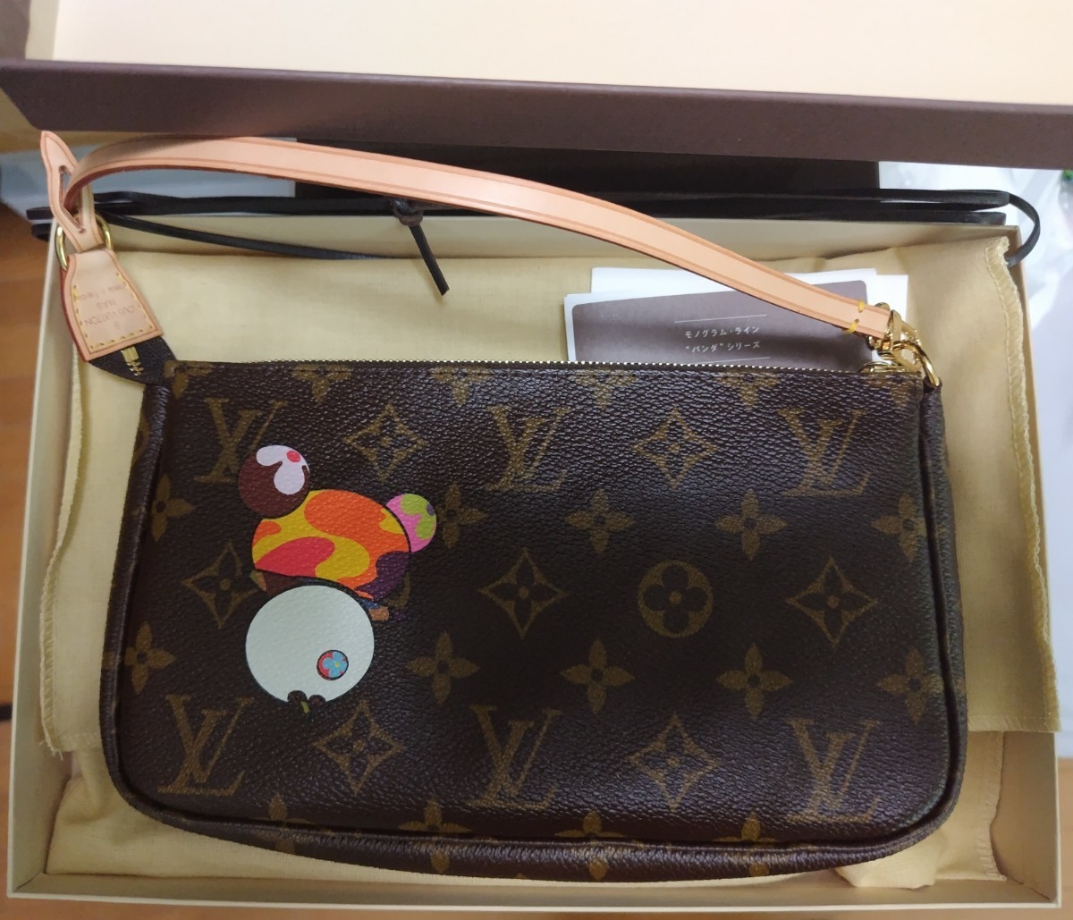 ☆レア!【新品未使用】LOUIS VUITTON ポシェットアクセソワール アクセサリーポーチ モノグラム パンダ_画像2