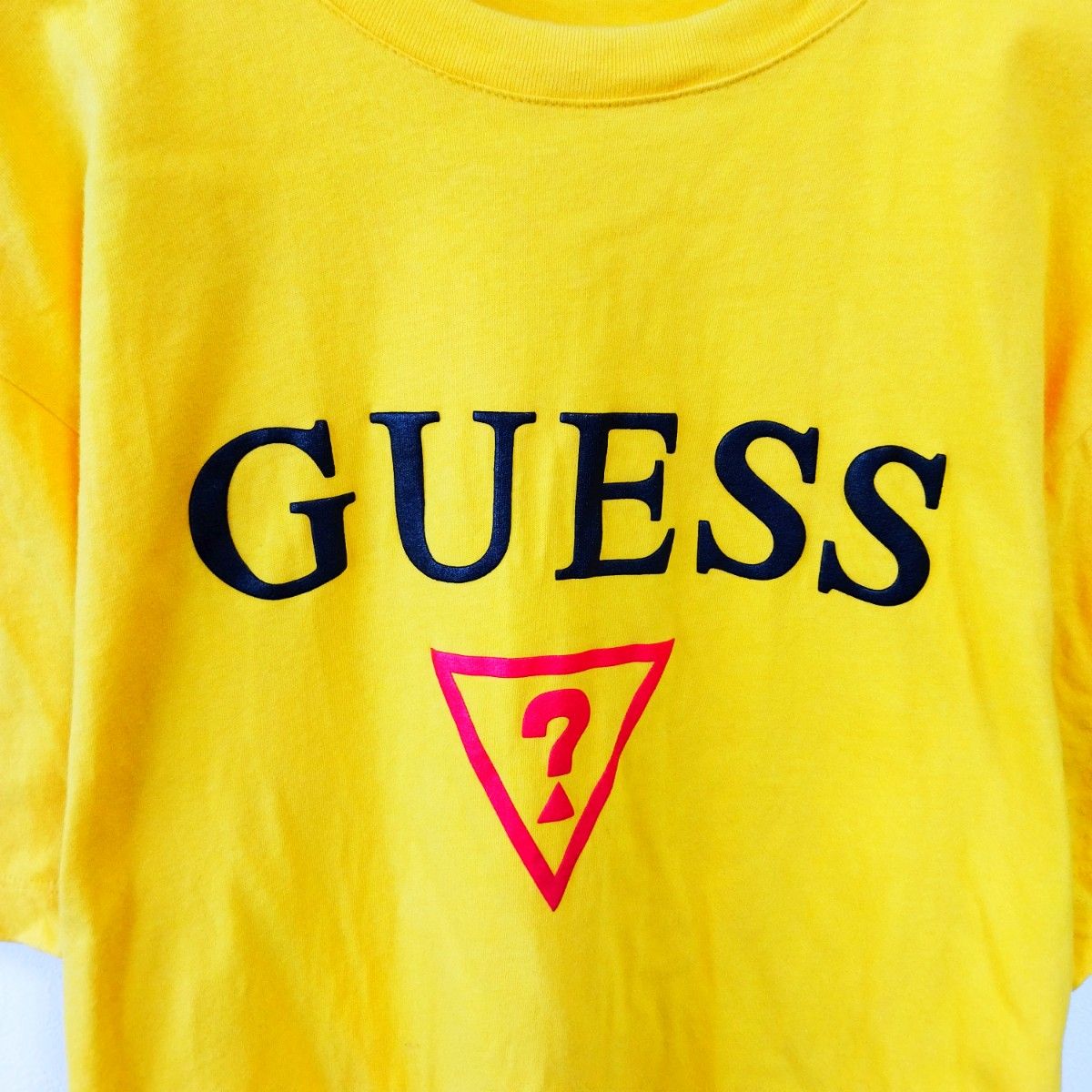 美品 GUESS　ゲス Ｔシャツ ティーシャツ ビッグロゴ　デカロゴ　