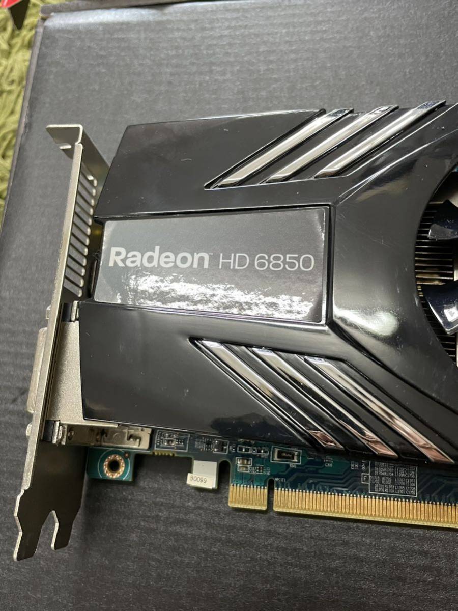 グラフィックボード SAPPHIRE Radeon HD6850 1G GDDR5_画像2