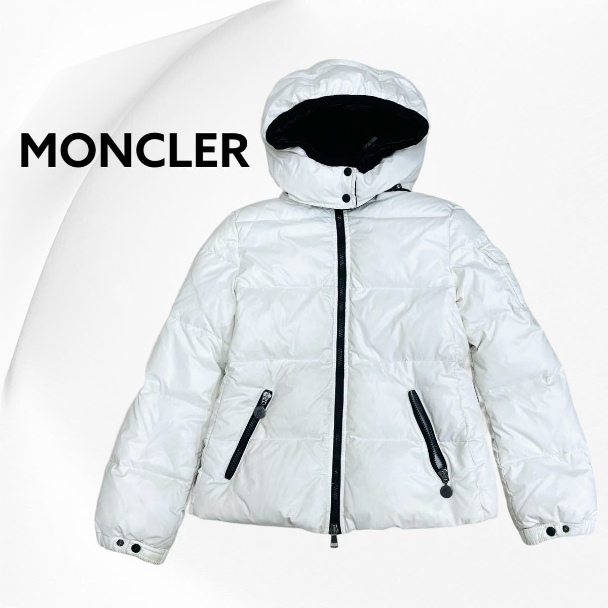 即納&大特価】 ナイロン 袖ワッペン モンクレール MONCLER フード付き