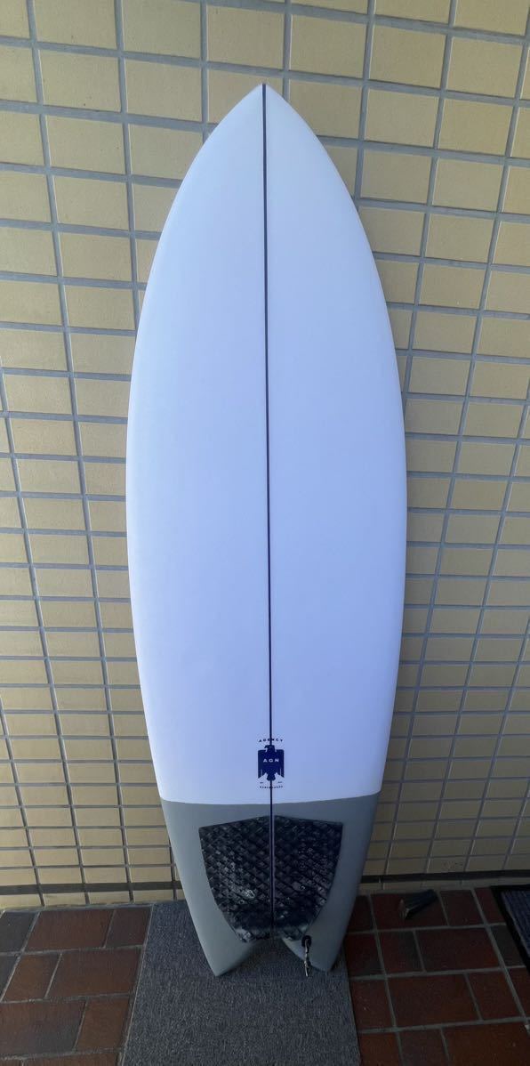 超グッドコンディション中古!エージェンシー サーフボード ツイン