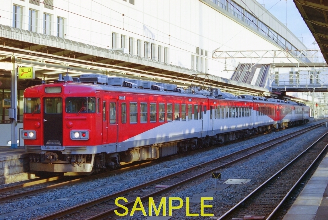 ☆90～00年代鉄道9jpgCD[455系東北色・磐越西線色3・6連と583系との並び(東北本線郡山駅その1)]☆_DP6680