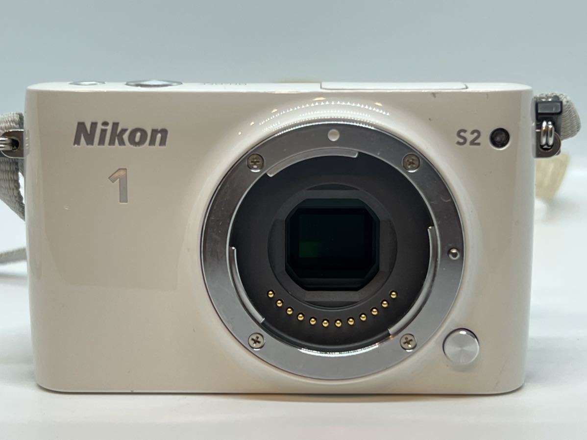 Nikon / ニコン 1 S2 ミラーレス一眼 / 1NIKKOR 10-30mm 1:3.5-5.6 VR