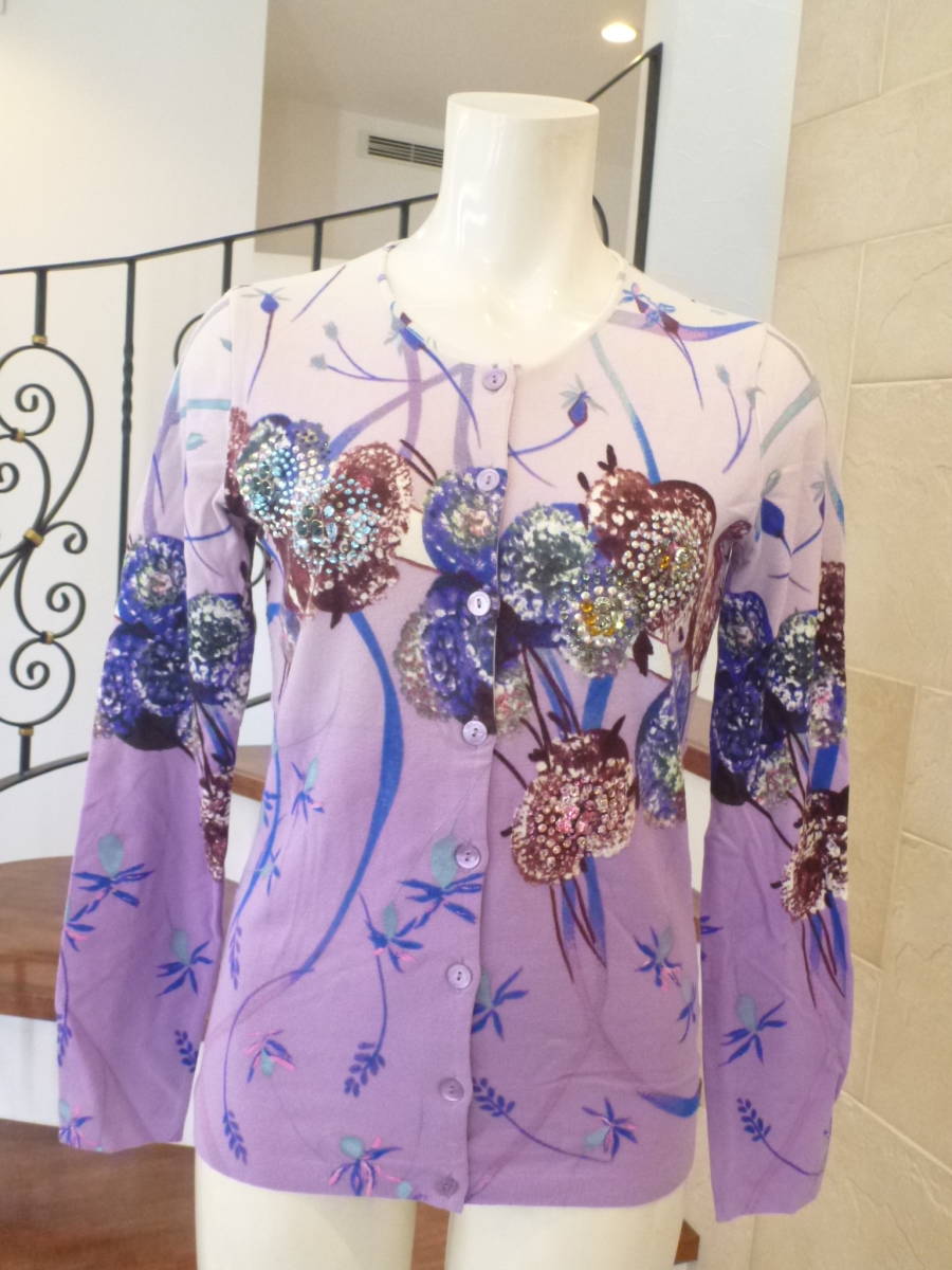 【美品】Blumarine ブルマリン ジャケット 40 フローラル ビジュー 美品】Blumarine ブルマリン ジャケット 40 フローラル ビジュー