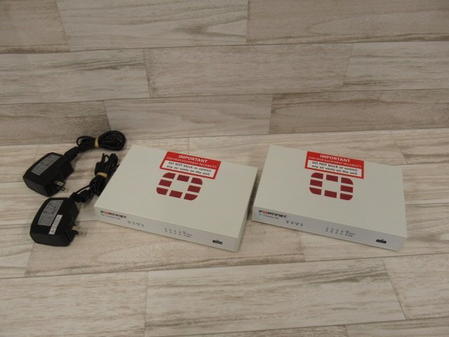 Ω 保証有 Fortinet【FG-30E】FortiGate-30E UTM ライセンス期限切れ 2台セット 領収書発行可能 _写真は同等品です。