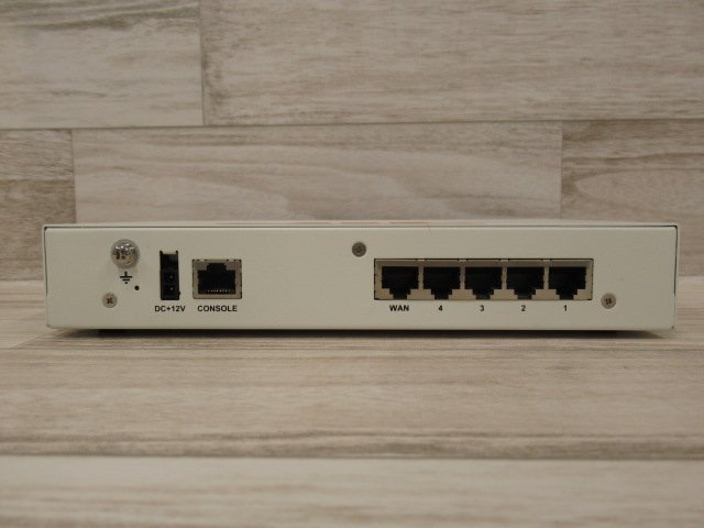 Ω 保証有 Fortinet【FG-30E】FortiGate-30E UTM ライセンス期限切れ 2台セット 領収書発行可能 送料無料_画像4