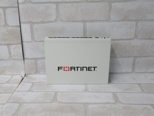 Ω 新FT 0008m 保証有 Fortinet【FG-60F】FortiGate-60F UTM ライセンス25年12月09日迄 FW：v6.2.4 領収書発行可能_画像4