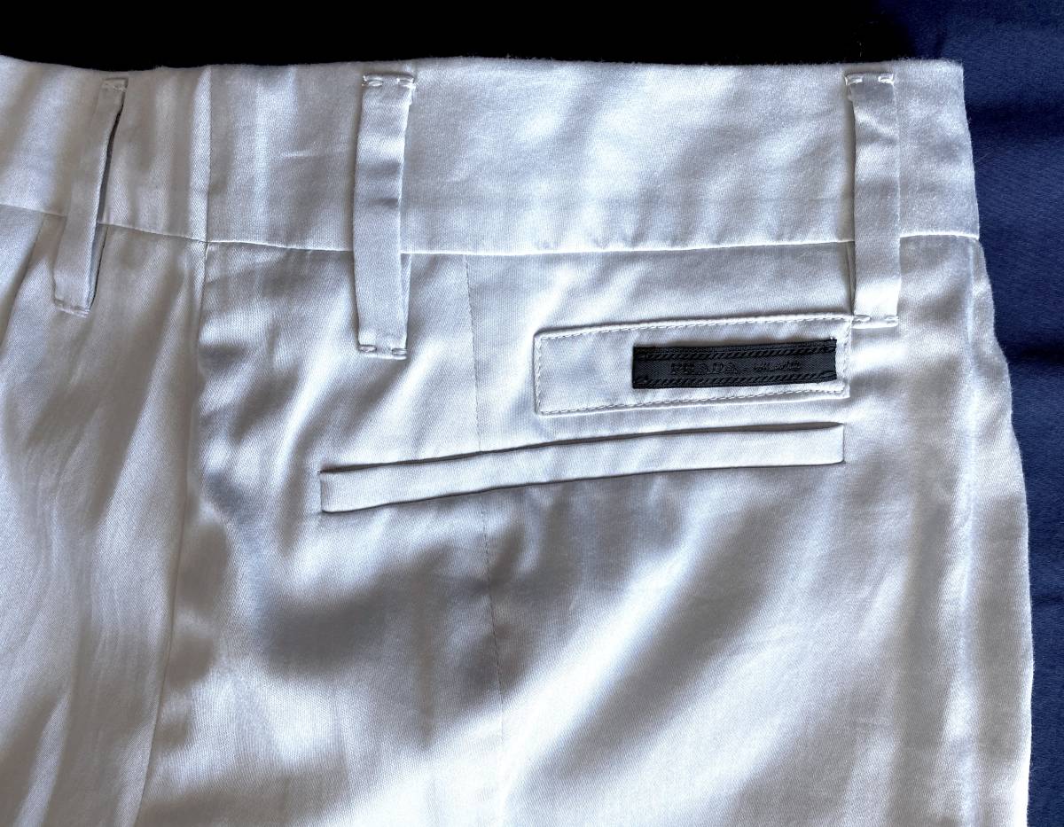  new goods fine quality Prada Prada thin bottoms hem double lady's 40 white series gray Logo tag attaching glistening cloth pants E689