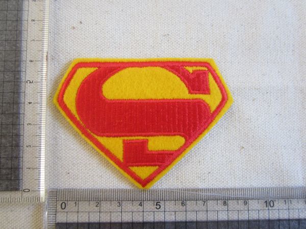 スーパーマン S スーパーヒーロー アメリカ ワッペン/パッチ 企業 USA 古着 アメリカ アメカジ カスタム キャップ ワークシャツ 381_画像7