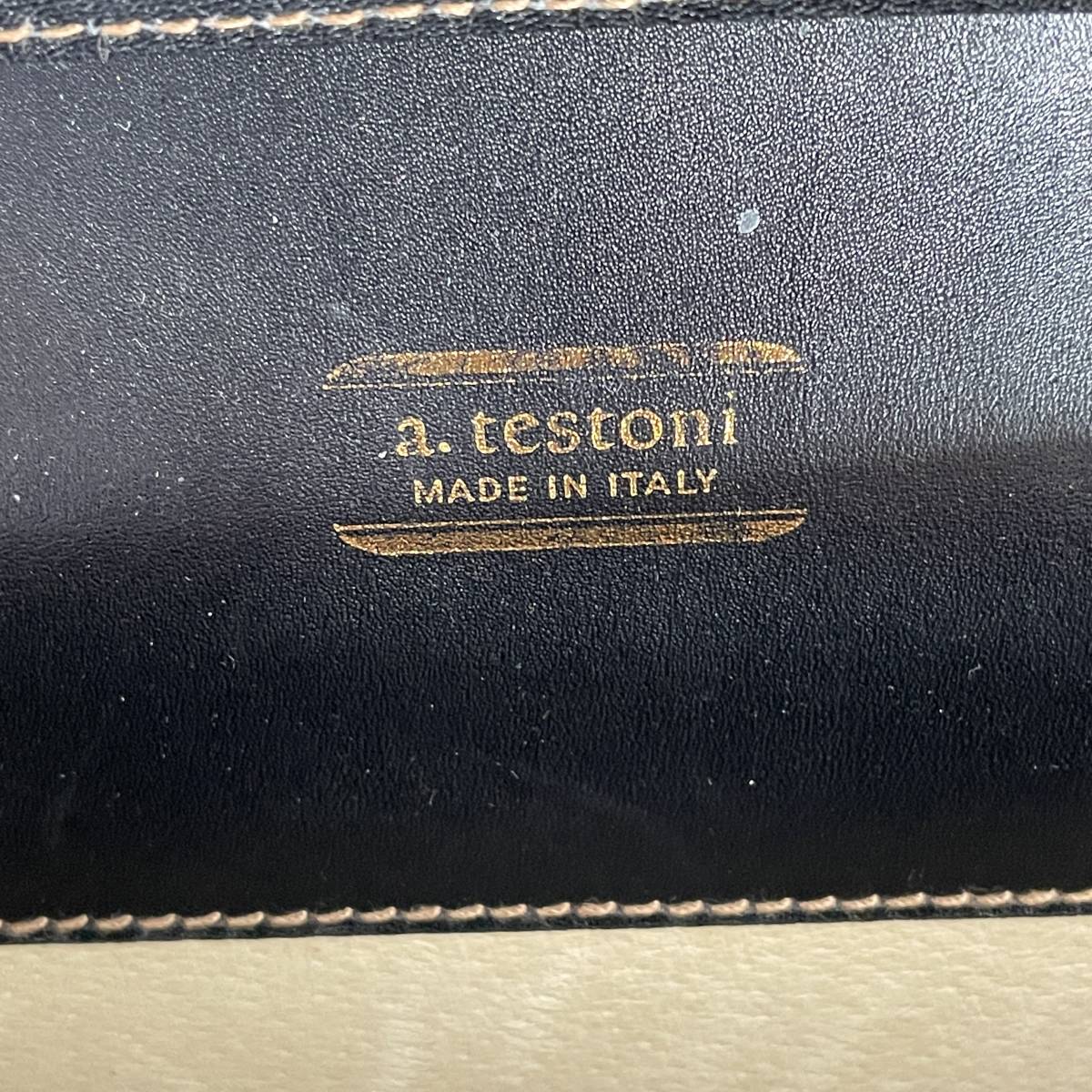 【良品】a.testoni ア・テストーニ ショルダーバッグ ロゴ金具 レザー 黒_画像8