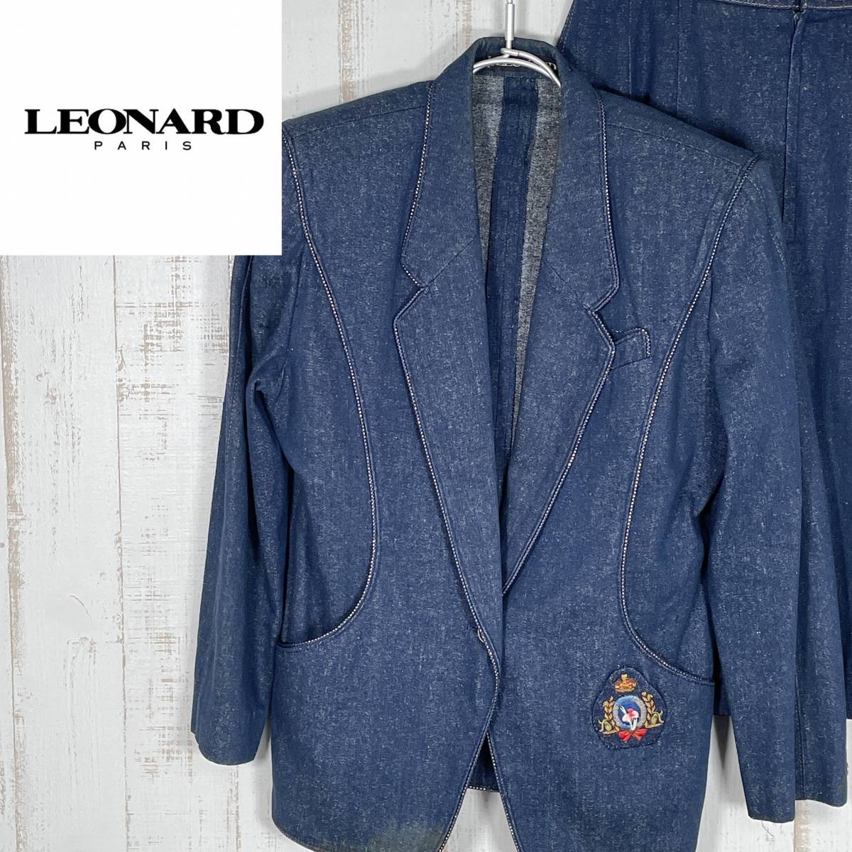 良品】LEONARD レオナール セットアップ スーツ スカート 刺繍ロゴ 青