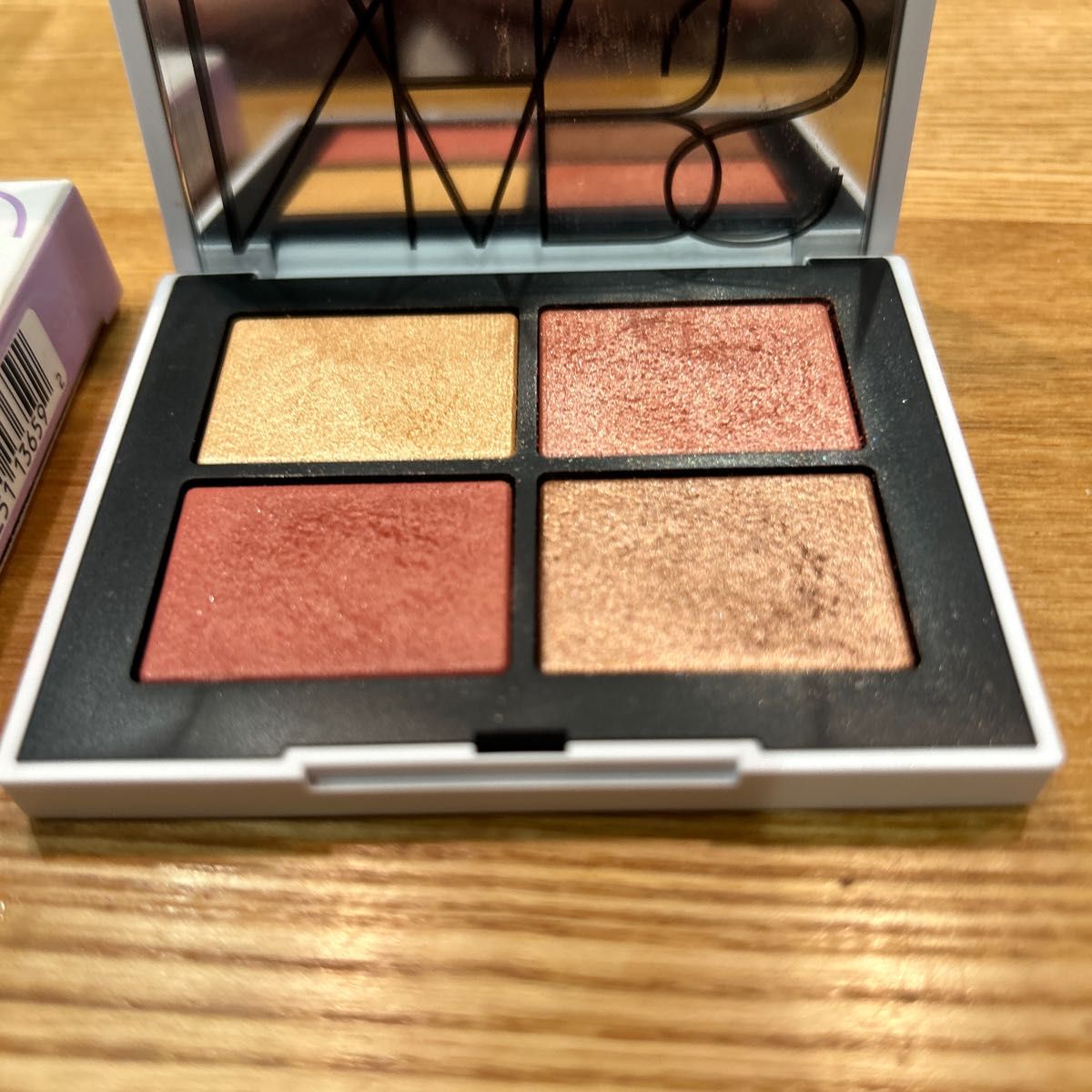 NARS クワッドアイシャドー　03176