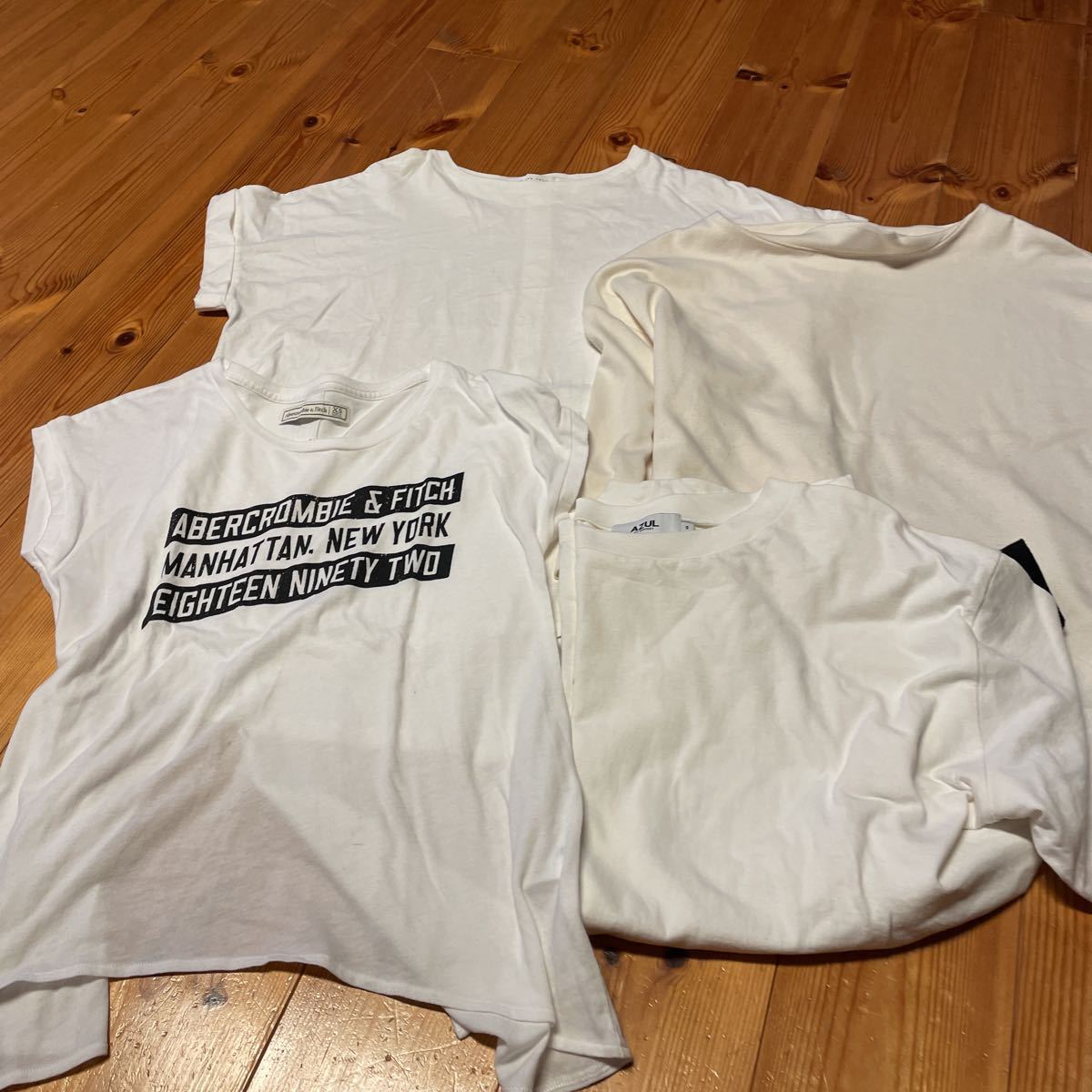 レディースTシャツ 4枚セットアバクロ、AZUL、anyFAM、アメリカンホリックの画像1