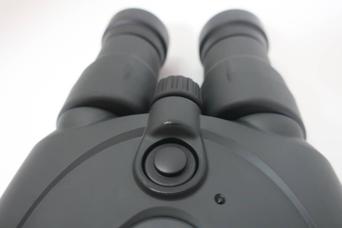 ★極上品★ Canon キャノン 10X30 IS II BINOCULARS 防振双眼鏡 ポーチ付 #2564