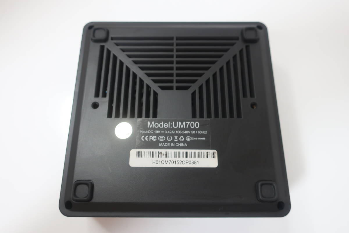 * прекрасный товар * MINISFORUM UM700 Mini PC AMD RYZEN 7 3750H 4 core 8s красный / память 16GB/SSD 512GB оригинальная коробка есть #2565