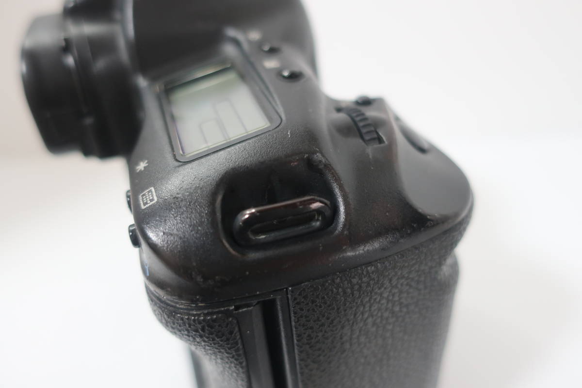 6120円 ☆ジャンク☆ Canon キャノン EOS-1D MarkII N #2590 6120円 ☆ジャンク☆ Canon キャノン EOS-1D MarkII N #2590