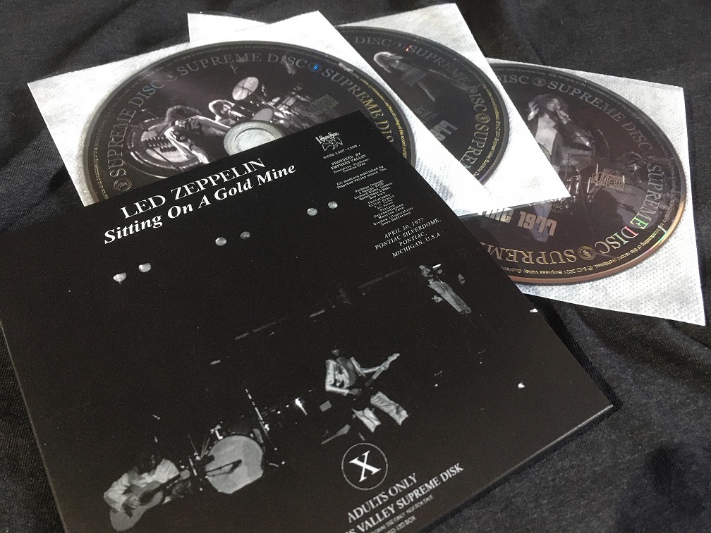 Empress Valley ★ Led Zeppelin - 観客動員数世界新記録「Sitting On A Gold Mine」プレス3CDペーパースリーブ_画像3