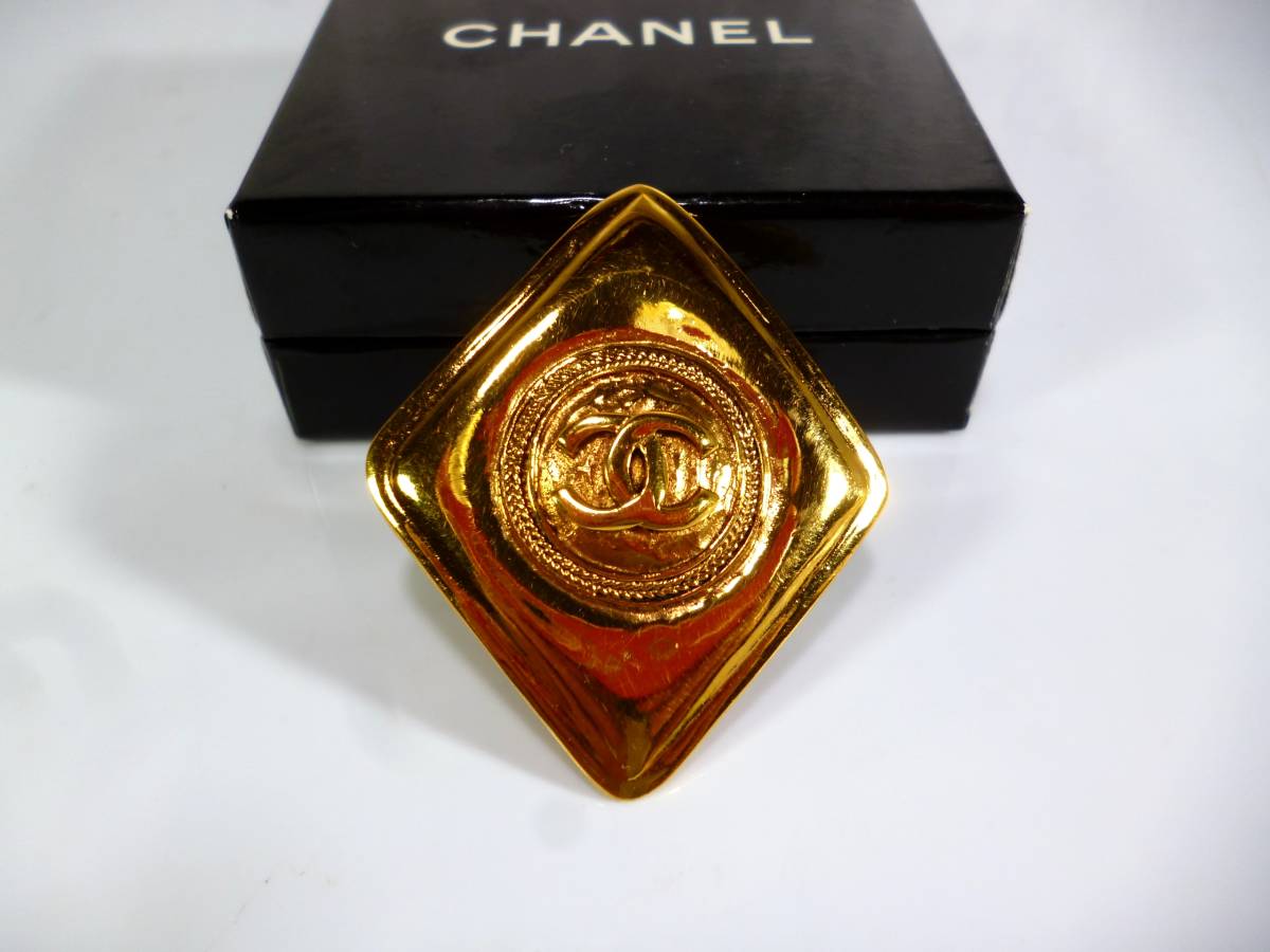 美品★シャネル★ＣＨＡＮＥＬ★ヴィンテージ・レア★ココマーク★ひし形★ブローチ★ゴールド★刻印★_画像1