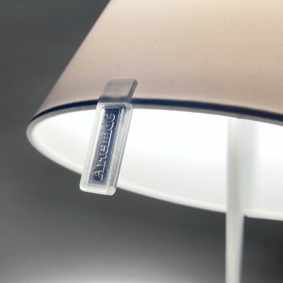 4500円 Artemide アルテミデ「Melampo Night」メランポ テーブル 4500円 Artemide アルテミデ「Melampo Night」メランポ テーブル