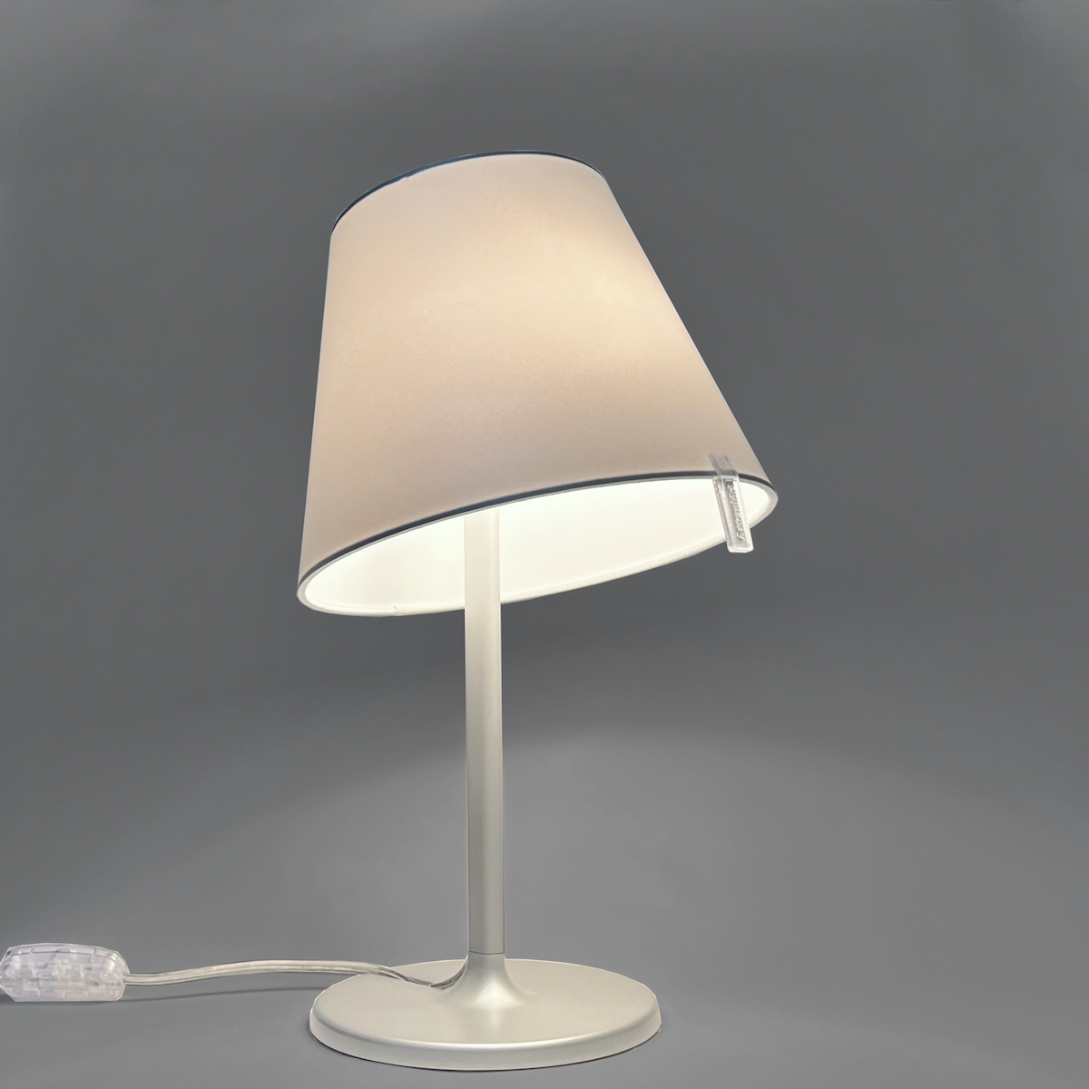 4500円 Artemide アルテミデ「Melampo Night」メランポ テーブル 4500円 Artemide アルテミデ「Melampo Night」メランポ テーブル