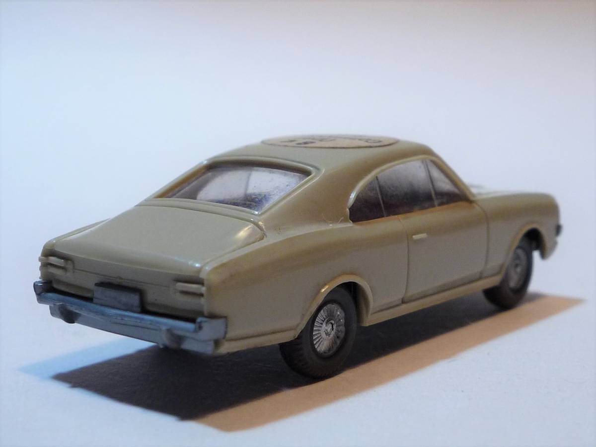 39136 WIKING/ヴィーキング バイキング ＃8c Opel Commodore オペル コモドーレ 1/87 ビンテージ_画像6