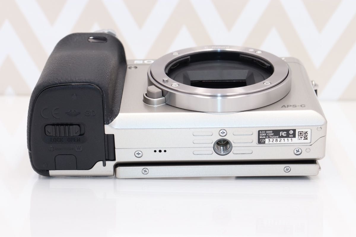 軽量コンパクト】Wi-Fi転送 ソニー α6000|Yahoo!フリマ(旧PayPayフリマ)