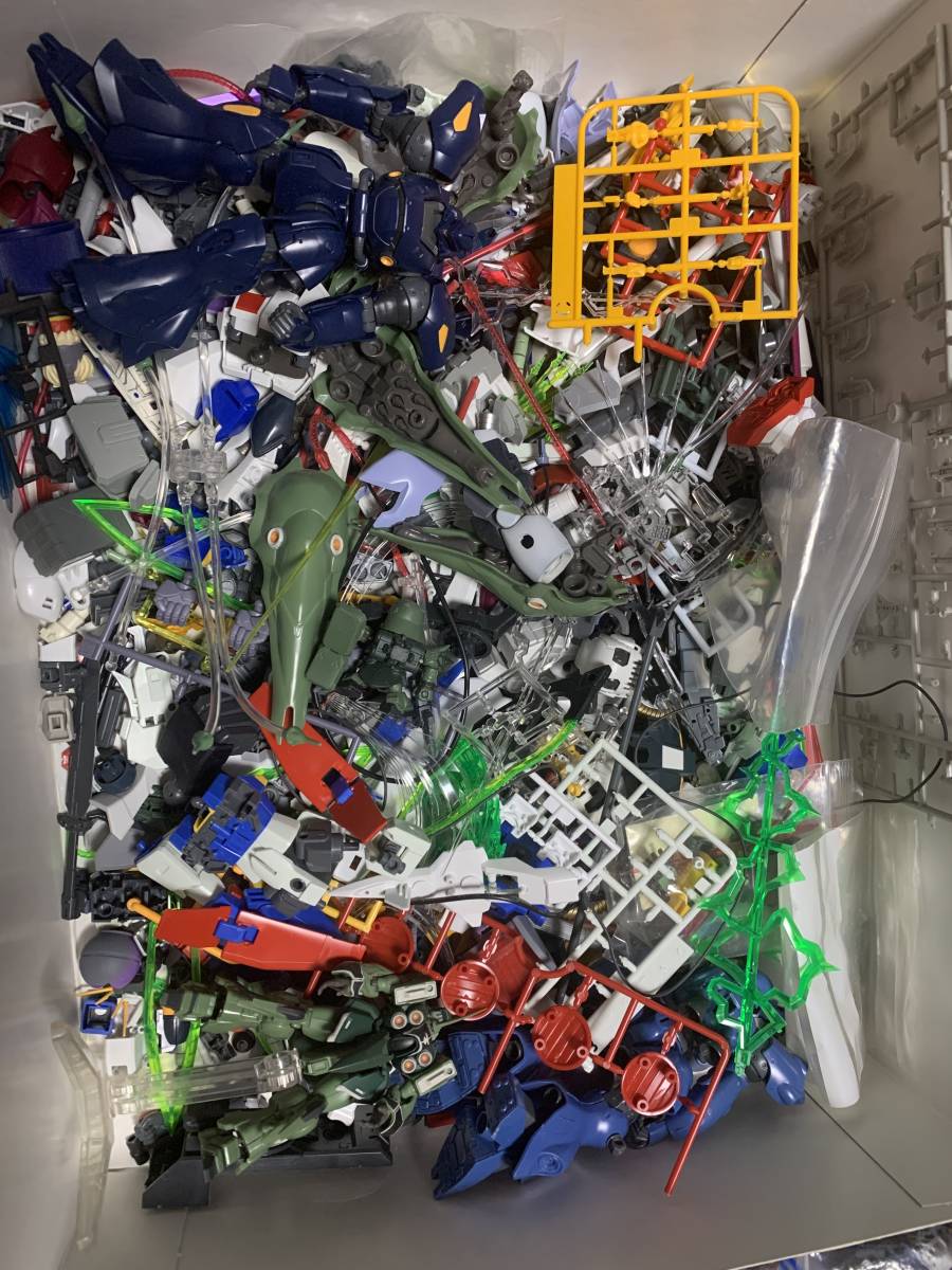 ヤフオク! - 1円スタート ガンプラ ジャンク まとめ売り バンダイ H...