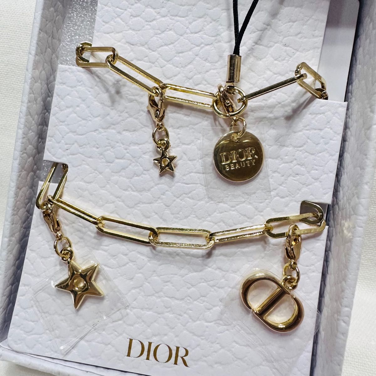Christian Dior ディオール ノベルティ ゴールド フォンチャーム ストラップ キーホルダー 新品未使用♪