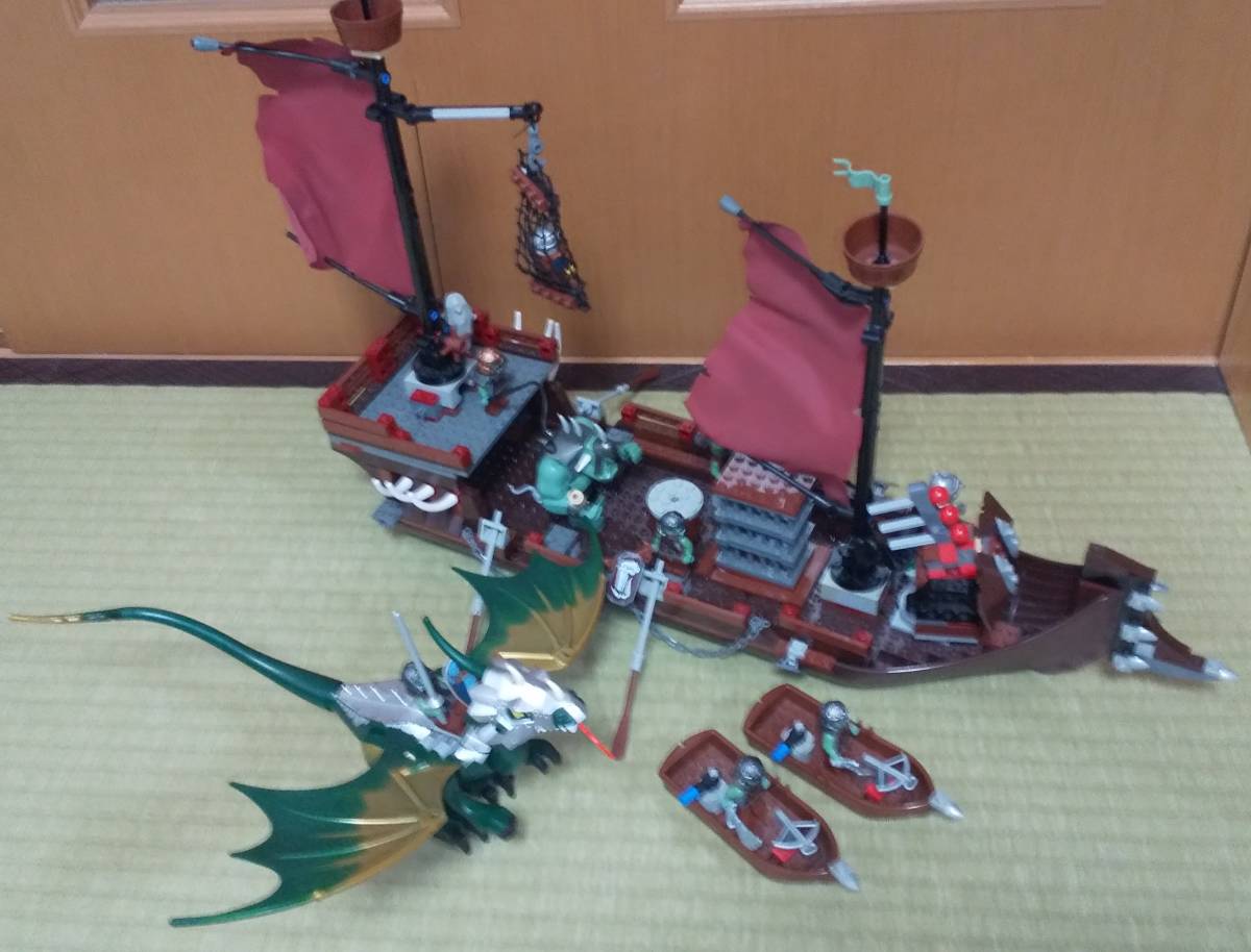 レゴ：LEGO 7048 キャッスル トロール戦艦 ドラゴン 怪物 フィグ 帆船 
