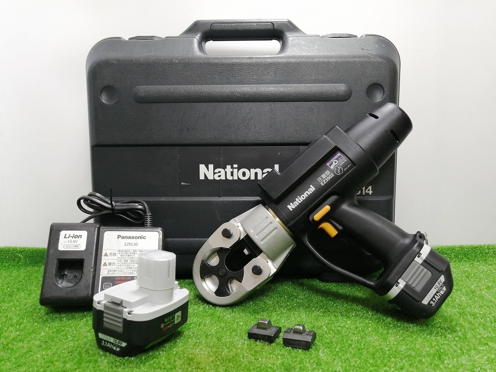 中古品 National ナショナル 10.8V差込式 充電式圧着器 バッテリー2個＋充電器 EZ3902