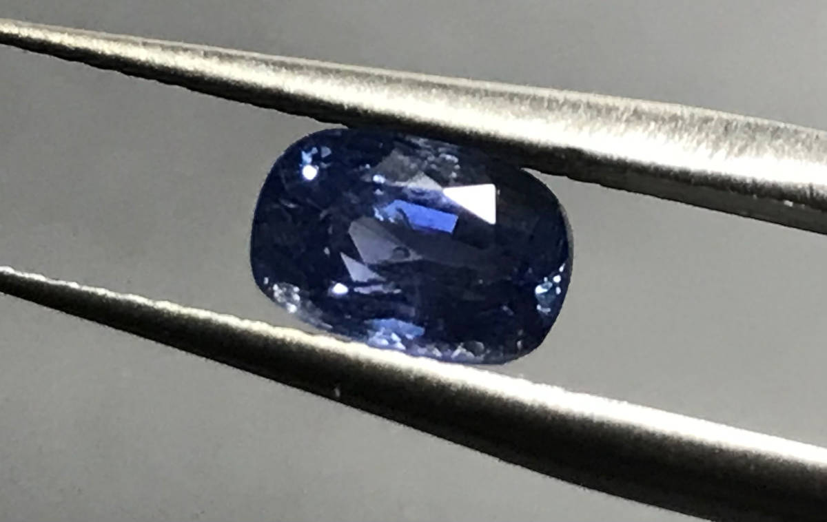 ギフ_包装】 宝石 鑑定付き 1.30Ct 【鑑定付き】天然サファイア