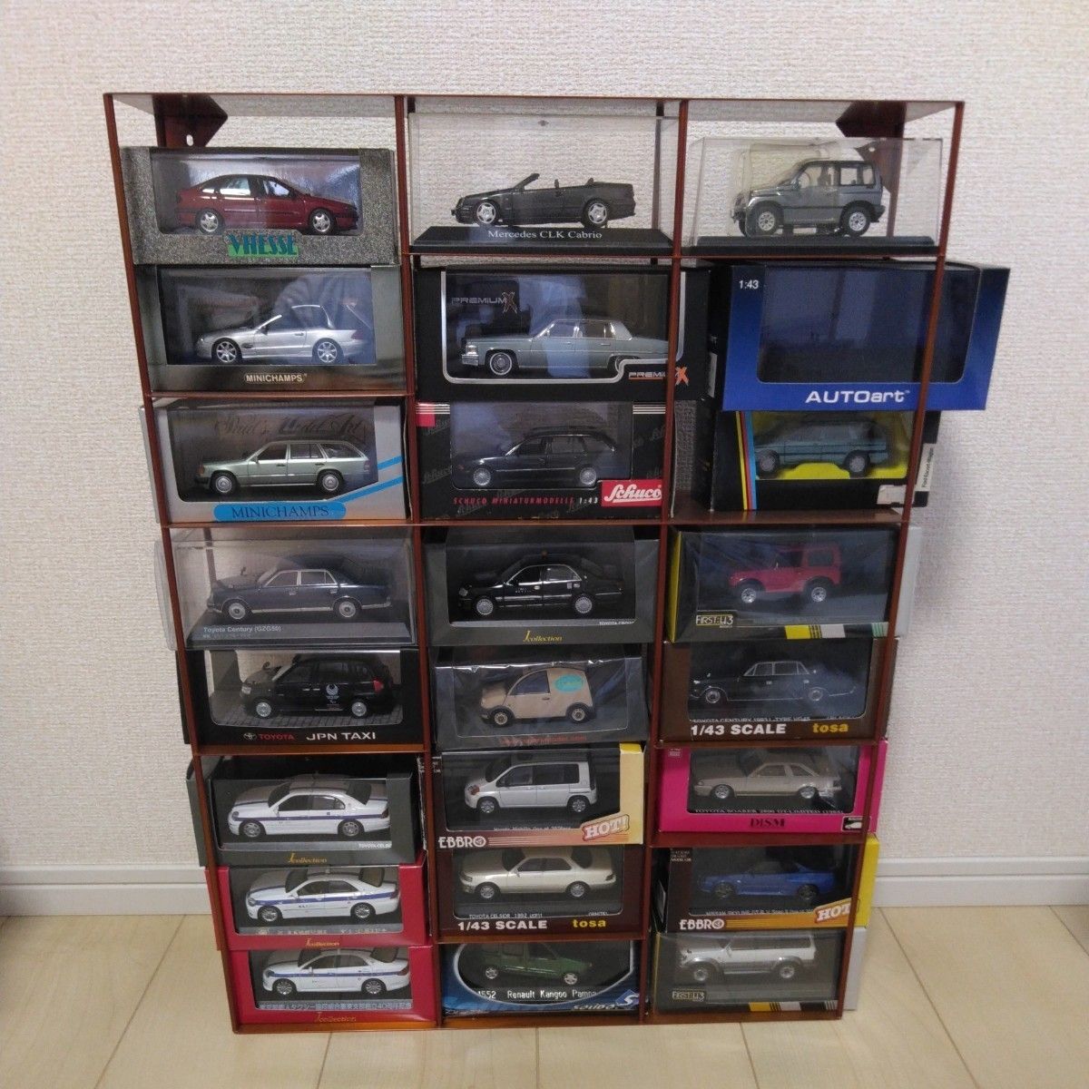 ミニカー1/43 棚24台置き並べます|Yahoo!フリマ(旧PayPayフリマ) ミニカー1/43 棚24台置き並べます|Yahoo!フリマ(旧PayPayフリマ)