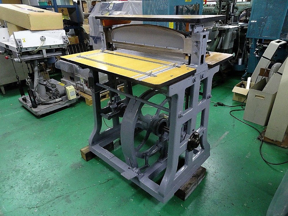 これは簡単に紙に筋目が入る筋付け機 紙工 ファイル これは簡単に紙に筋目が入る筋付け機 紙工 ファイル