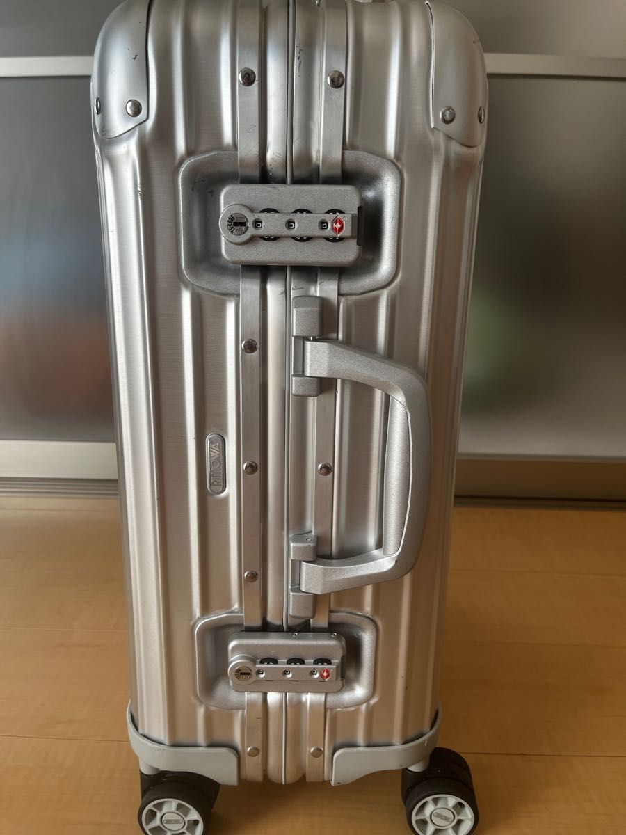 美品 RIMOWA トパーズ マルチホイール 32L リモワ 品番 美品 RIMOWA トパーズ マルチホイール 32L リモワ 品番