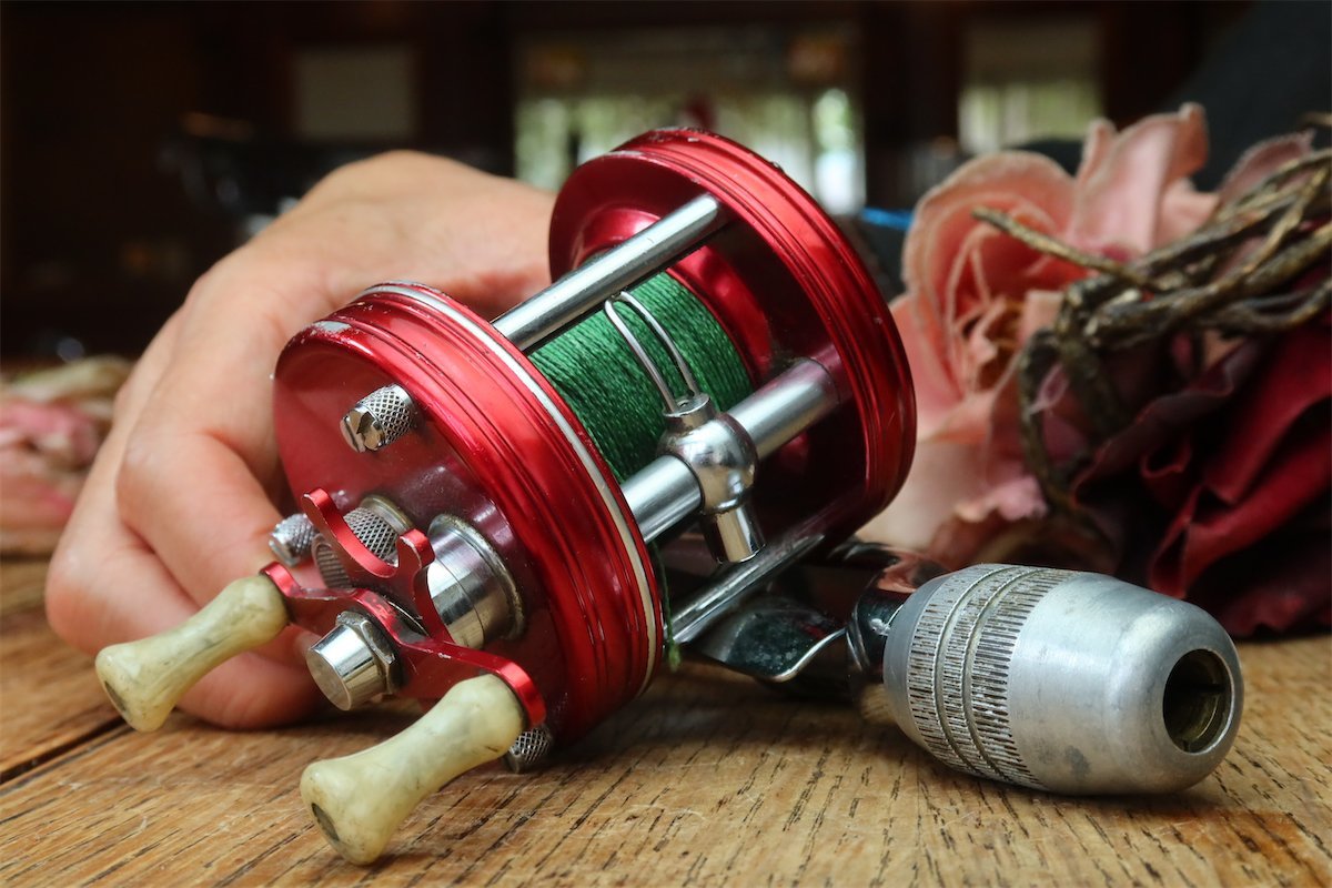 Sold at Auction: VINTAGE ABU GARCIA AMBASSADEUR FISHING REEL 5000