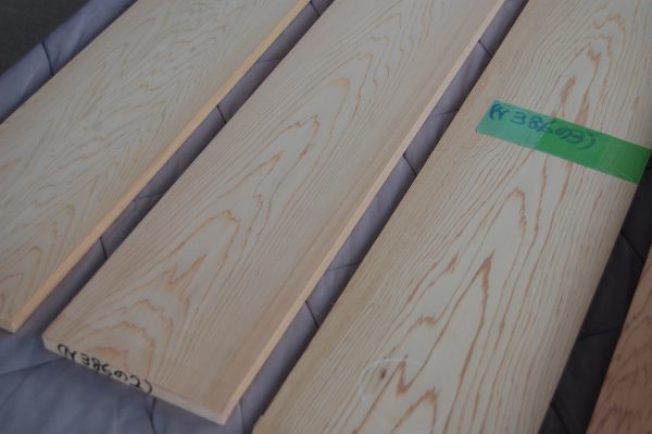木曽桧 ヒノキ（天然材）と霧島杉 5本で24000円 大幅値引き 角材 材木 木材 新品