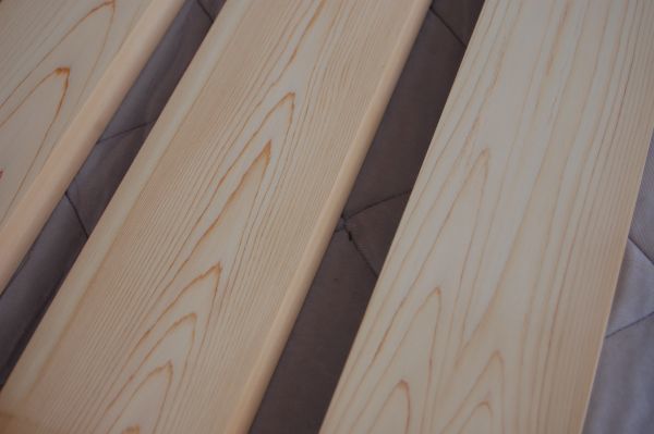 木曽桧 ヒノキ（天然材） 4本で9200円 角材 材木 木材 新品_画像3