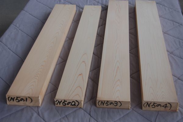 木曽桧 ヒノキ（天然材） 4本で9200円 角材 材木 木材 新品_画像1
