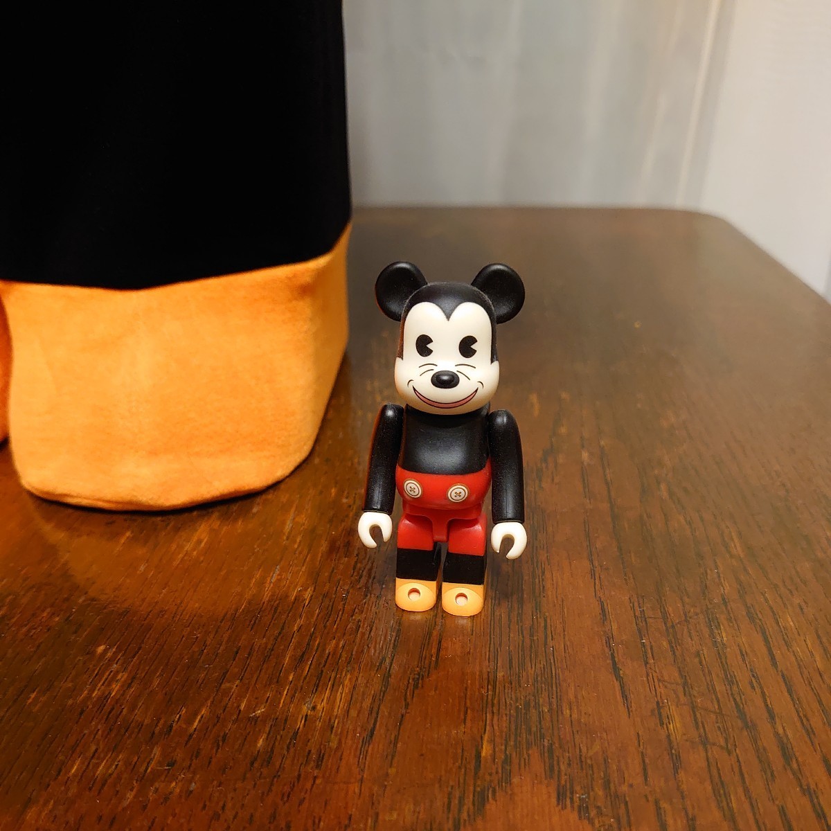BE@RBRICK MICKEY MOUSE Chicken Little Ver. / ベアブリック BE@RBRICK MICKEY MOUSE Chicken Little Ver. / ベアブリック